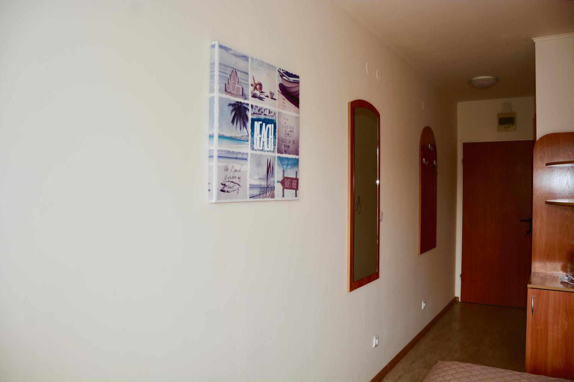Rainbow 1 Holiday Complex Pantai Sunny Bagian luar foto